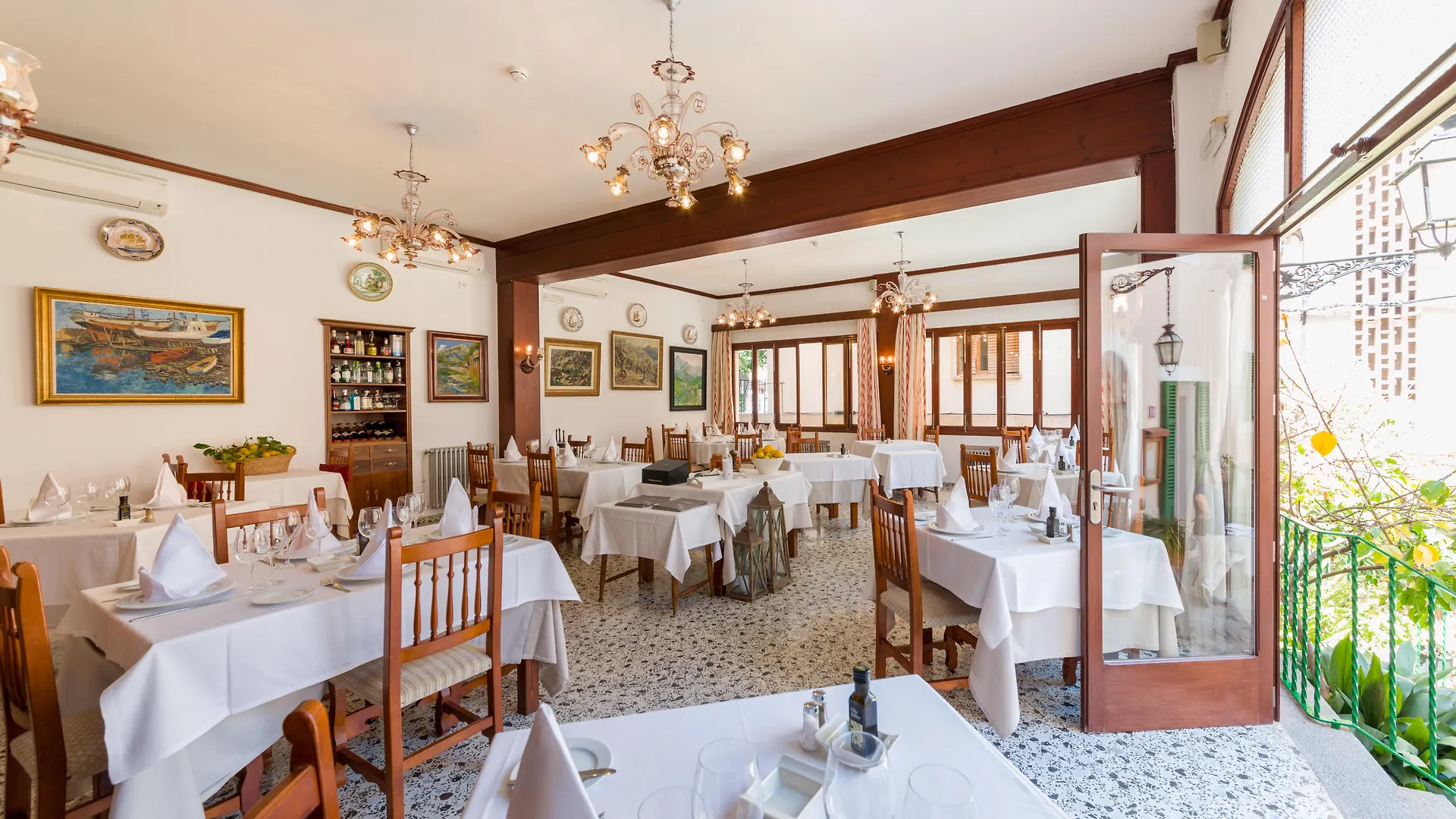 סולר Hotel El Guia ספרד