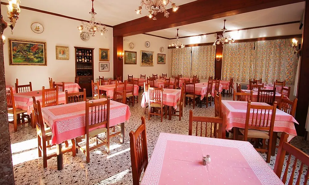 סולר Hotel El Guia