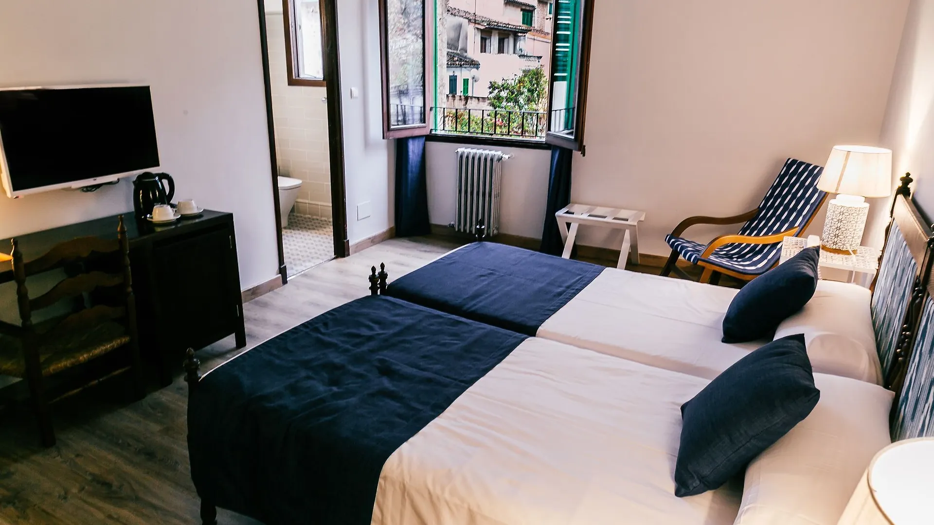 Hotel El Guia Soller 4*,